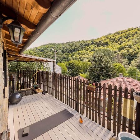 The Base- Balance Hub Hotel Veliko Tarnovo Luaran gambar