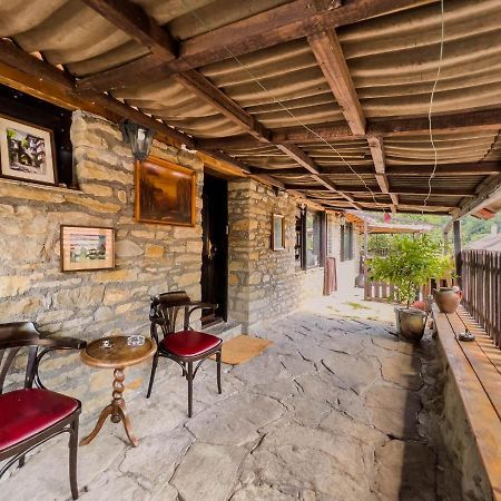 The Base- Balance Hub Hotel Veliko Tarnovo Luaran gambar