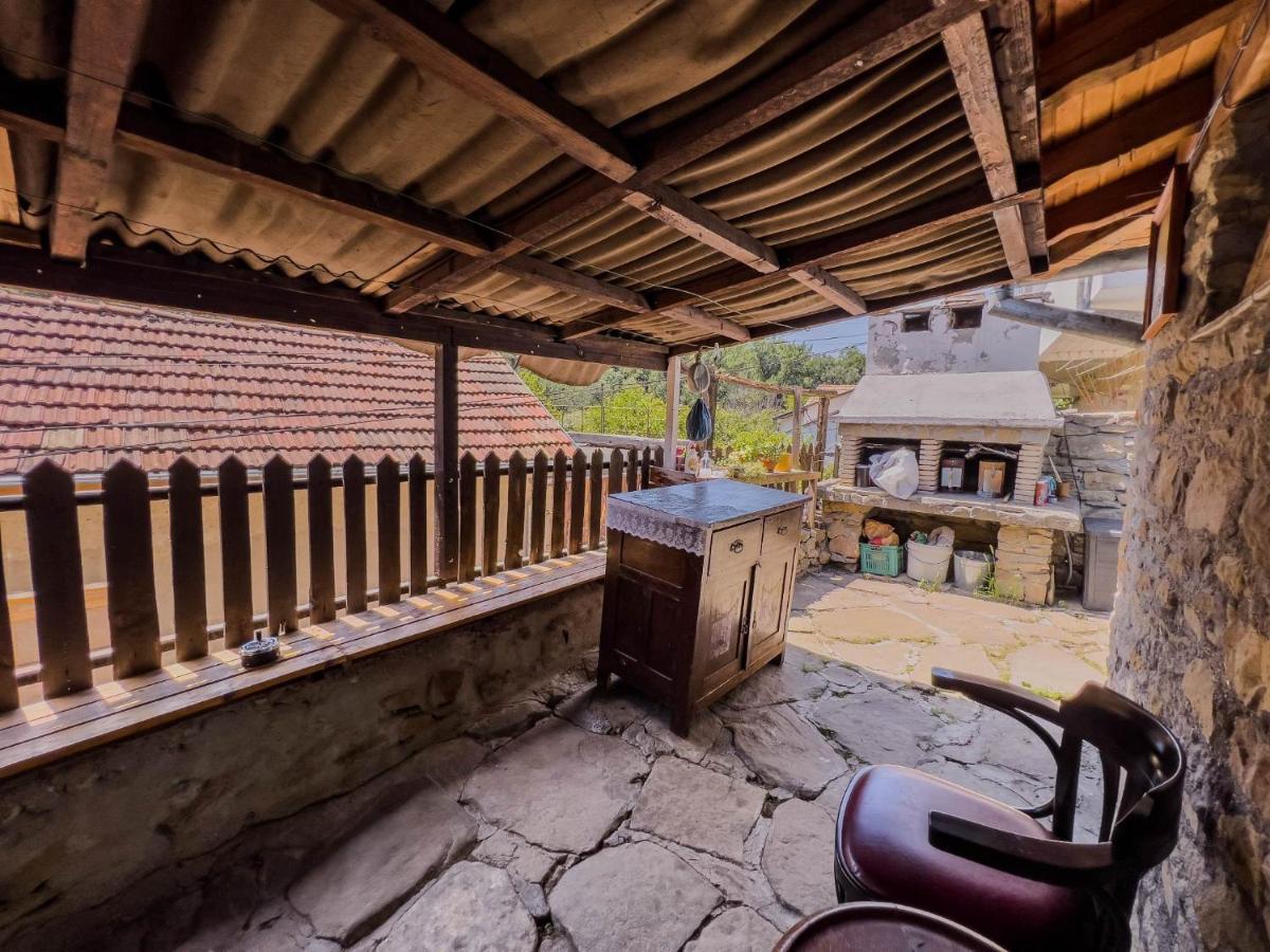 The Base- Balance Hub Hotel Veliko Tarnovo Luaran gambar